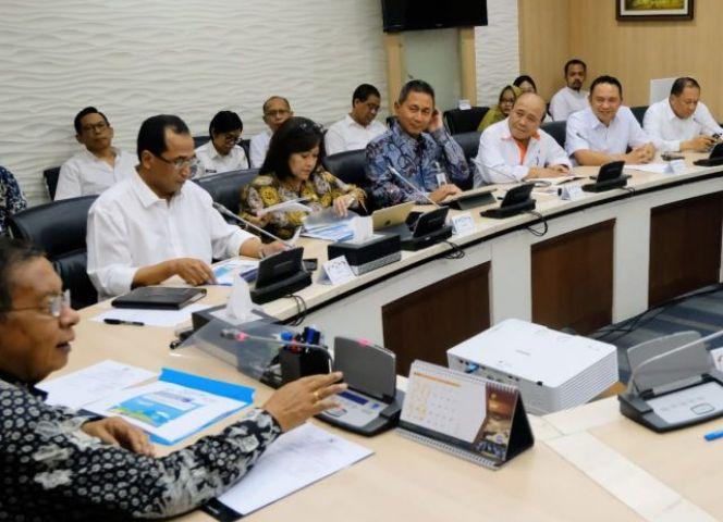 Tarif Batas Atas Tiket Pesawat Turun 16%